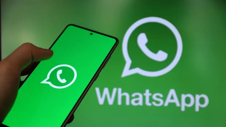 WhatsApp durumuna gizlice bakma